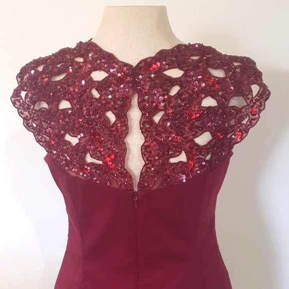 French Connection Size 14 Red Maroon Sequin Evening Dress - Picture 6 of 9